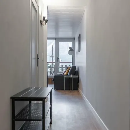 The White Cocoon Apartment